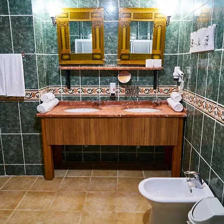 Perilibay מלון 4*