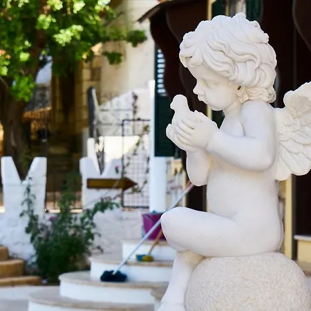 Perilibay Hotel Emecik